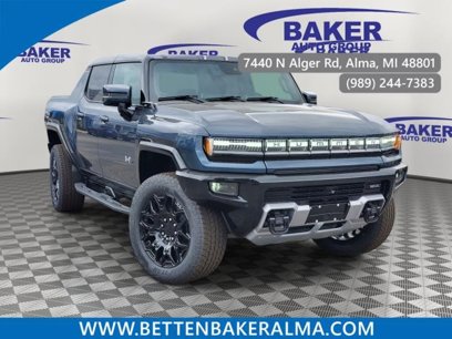 New 2025 GMC Hummer EV 2X w/ LPO, Dark Essentials Package