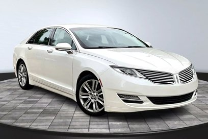 Used 2014 Lincoln MKZ w/ Equipment Group 102A Reserve