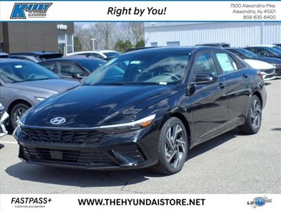 New 2025 Hyundai Elantra SEL