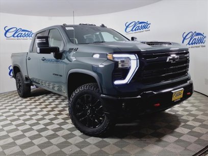 New 2025 Chevrolet Silverado 2500 LT w/ Trail Boss Package