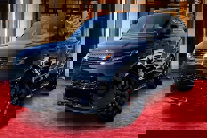 New 2025 Land Rover Range Rover Sport Dynamic SE
