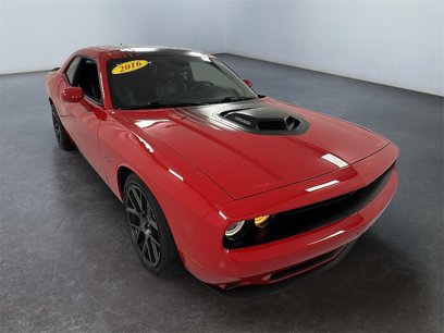 Used 2016 Dodge Challenger R/T Plus