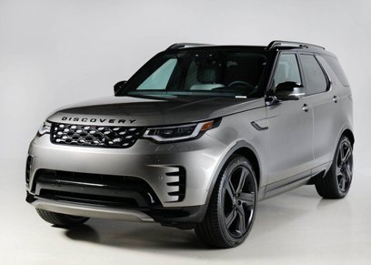 Used 2024 Land Rover Discovery Dynamic SE