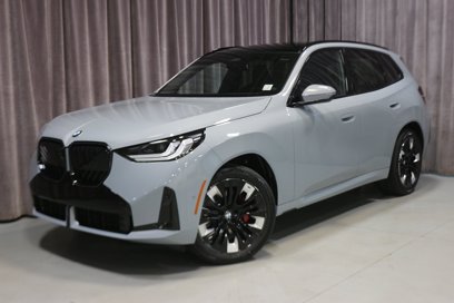 New 2025 BMW X3 xDrive30i w/ Premium Package