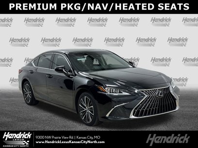 Certified 2025 Lexus ES 350 w/ Premium Package