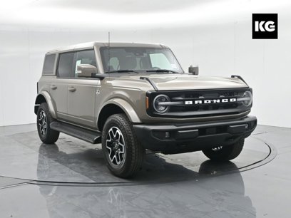 New 2025 Ford Bronco Outer Banks
