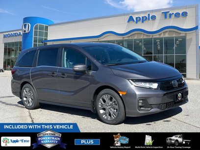 New 2025 Honda Odyssey Touring