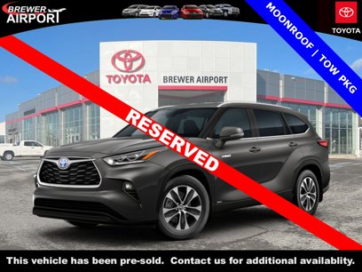 New 2025 Toyota Highlander XLE