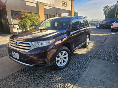 Used 2012 Toyota Highlander SE