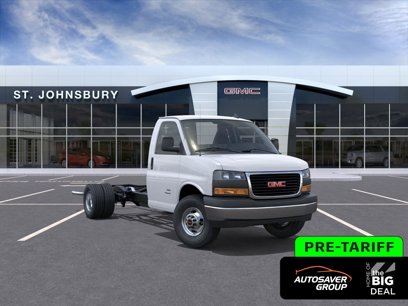New 2025 GMC Savana 3500 w/ Power Convenience Package