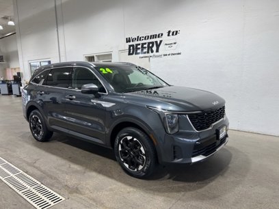 Used 2024 Kia Sorento S