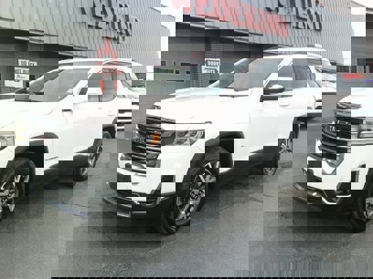 Used 2023 GMC Acadia SLT