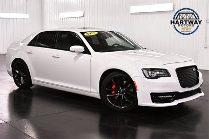 Used 2023 Chrysler 300 C