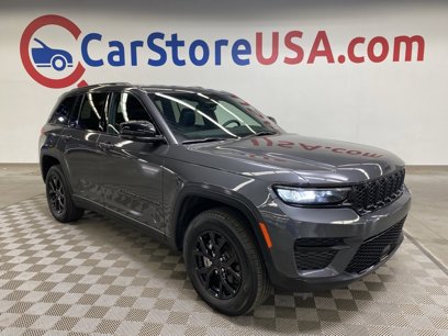 Used 2024 Jeep Grand Cherokee Altitude
