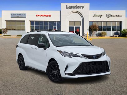 Used 2023 Toyota Sienna XSE