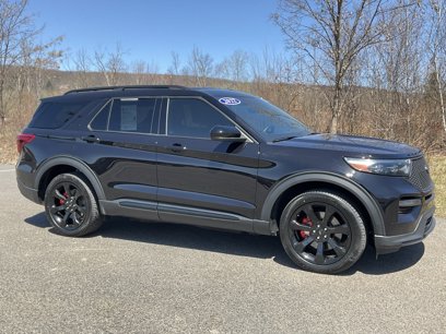 Used 2022 Ford Explorer ST w/ ST Street Pack