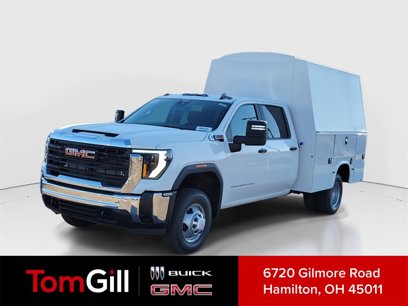 New 2025 GMC Sierra 3500 Pro w/ Convenience Package