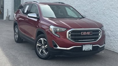 Used 2021 GMC Terrain SLT w/ LPO, Bright Accent Package