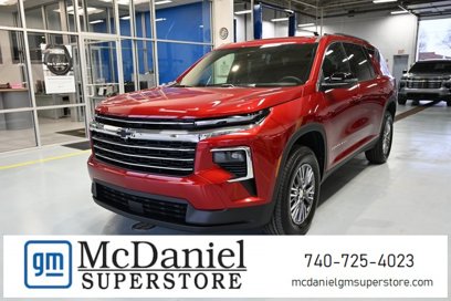 New 2025 Chevrolet Traverse LT w/ Driver Confidence Package