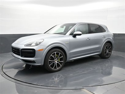 Certified 2023 Porsche Cayenne