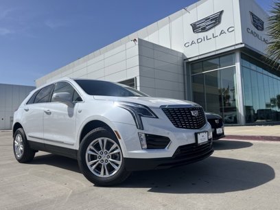 New 2025 Cadillac XT5 Luxury