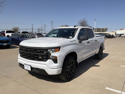 New 2025 Chevrolet Silverado 1500 Custom