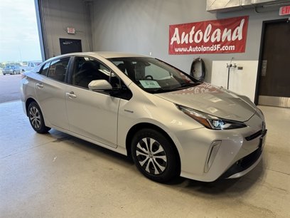 Used 2019 Toyota Prius XLE w/ Advanced Technology Package