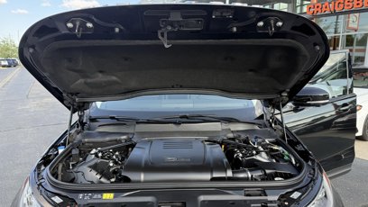 Used 2024 Land Rover Discovery S