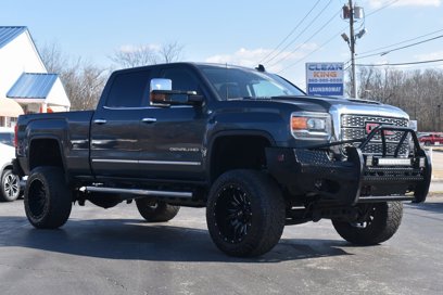 Used 2018 GMC Sierra 2500 Denali w/ Duramax Plus Package