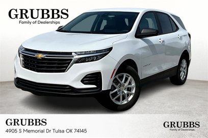 Used 2022 Chevrolet Equinox LS w/ LS Convenience Package