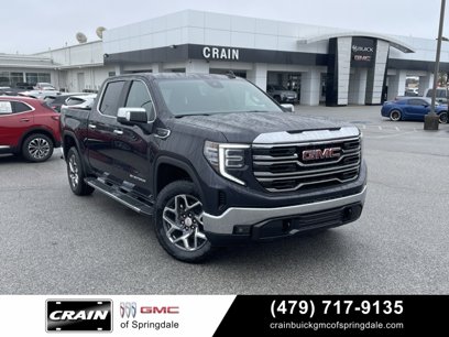 New 2025 GMC Sierra 1500 SLT w/ SLT Premium Package