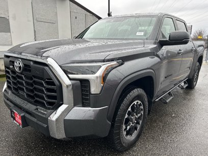 New 2025 Toyota Tundra SR5