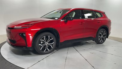 New 2025 Toyota Crown Signia