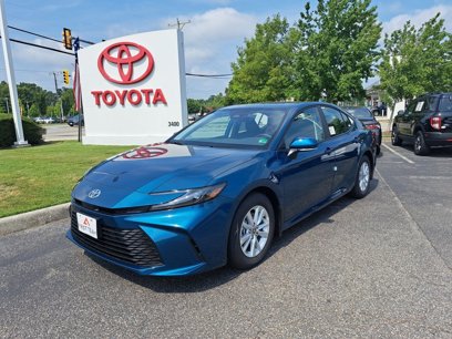 New 2025 Toyota Camry LE
