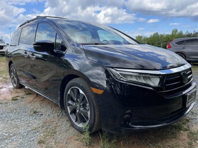 Used 2024 Honda Odyssey Elite