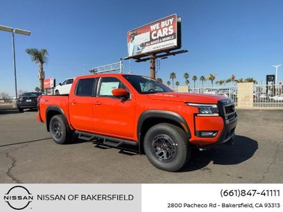 New 2025 Nissan Frontier PRO-4X w/ Pro Convenience Package