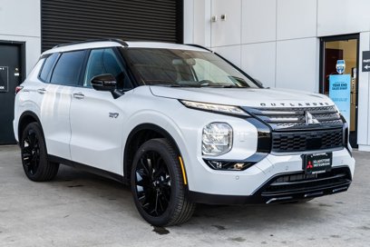 New 2025 Mitsubishi Outlander SEL Black Edition