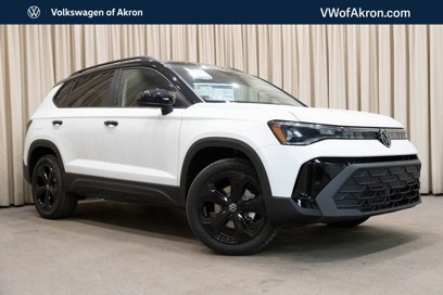 New 2025 Volkswagen Taos SE
