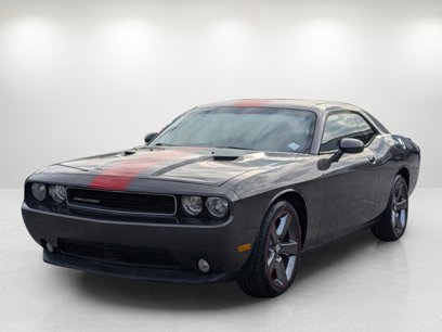 Used 2014 Dodge Challenger SXT