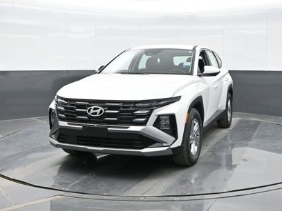 New 2025 Hyundai Tucson SE