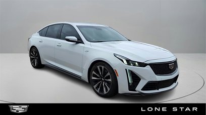 New 2025 Cadillac CT5 V