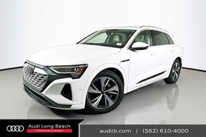 New 2024 Audi Q8 e-tron Premium Plus
