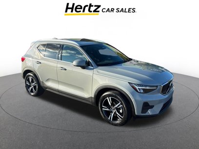 Used 2024 Volvo XC40 B5 Core