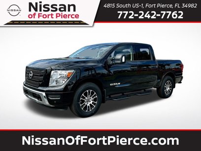 New 2024 Nissan Titan SV w/ SV Convenience Package