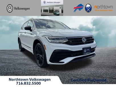 Certified 2022 Volkswagen Tiguan SE R-Line