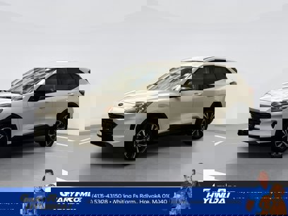 Used 2021 Ford Escape SE w/ SE Sport Appearance Package