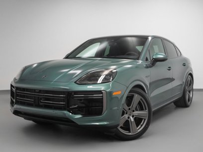 New 2025 Porsche Cayenne Turbo