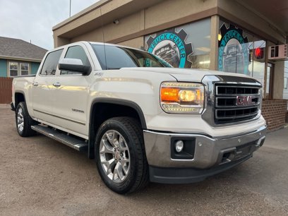 Used 2015 GMC Sierra 1500 SLT w/ SLT Crew Cab Value Package