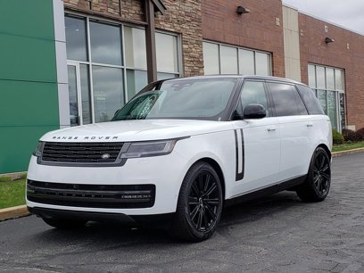 New 2025 Land Rover Range Rover Long Wheelbase SE