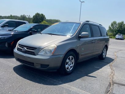 Used 2010 Kia Sedona LX